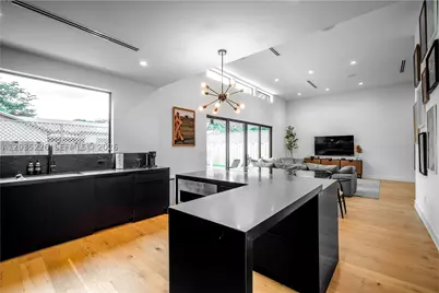 243 NW 42nd, Miami, FL 33127 - Photo 16