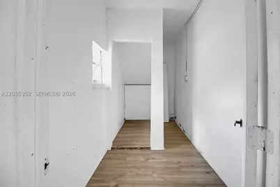 1260 SW 10th, Miami, FL 33135 - Photo 30