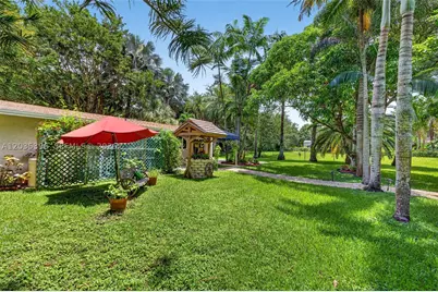 14551 SW 24th, Davie, FL 33325 - Photo 102