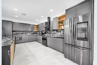 112 NW 53rd #112, Miami, FL 33127 - Photo 8