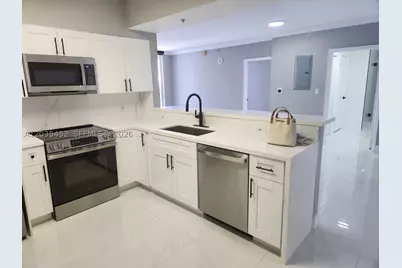 1 Glen Royal #1006, Miami, FL 33125 - Photo 4