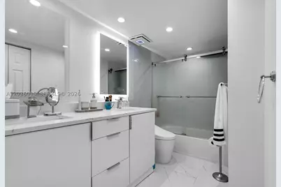 18151 NE 31st #PH205, Aventura, FL 33160 - Photo 16