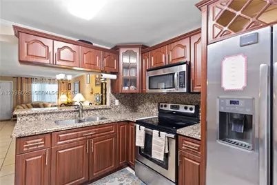 3777 NW 78th #9C, Davie, FL 33024 - Photo 10