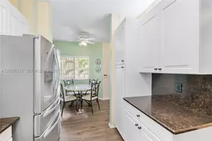 7715 Yardley, Tamarac, FL 33321 - Photo 24