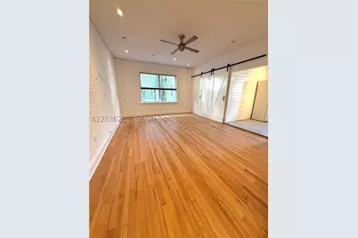 900 16th #108, Miami Beach, FL 33139 - Photo 2
