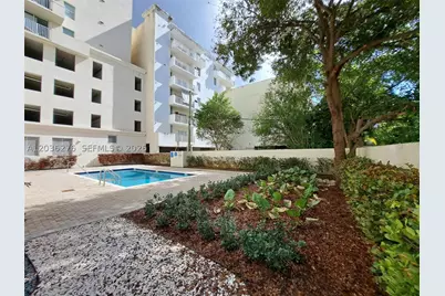 120 SW 8th #703, Miami, FL 33130 - Photo 20