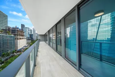 1451 Brickell #1005, Miami, FL 33131 - Photo 26