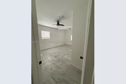 1055 NW 58th, Miami, FL 33127 - Photo 10