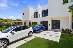 3266 SW 25th, Miami, FL 33133 - Photo 2