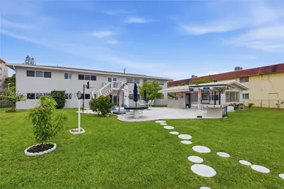 1040 Crystal Lake #3, Deerfield Beach, FL 33064 - Photo 24