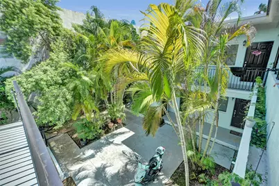 1945 Calais #3, Miami Beach, FL 33141 - Photo 20