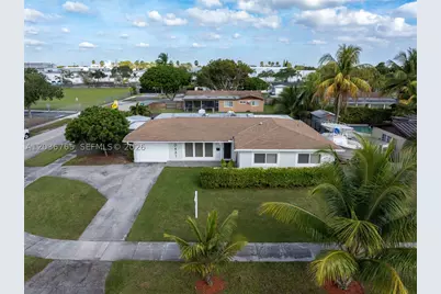 10431 SW 93rd, Miami, FL 33176 - Photo 2