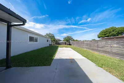 10431 SW 93rd, Miami, FL 33176 - Photo 46