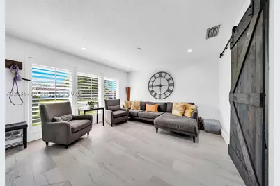 10431 SW 93rd, Miami, FL 33176 - Photo 6