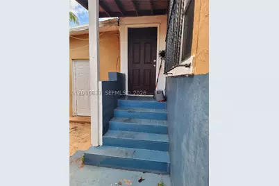26 NW 24th, Miami, FL 33125 - Photo 8