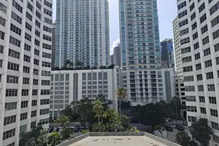 905 Brickell Bay, Miami, FL 33131 - Photo 10