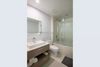 1300 S Miami #3908, Miami, FL 33130 - Photo 10