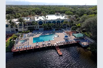 9480 Tangerine #101, Davie, FL 33324 - Photo 32