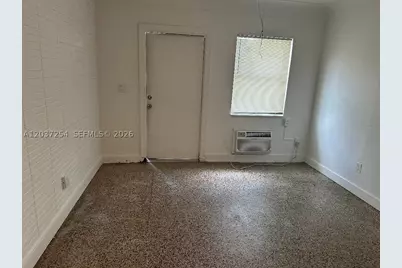 186 NW 1st #1, Homestead, FL 33030 - Photo 2