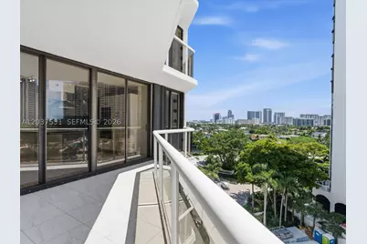 3610 Yacht Club #702, Aventura, FL 33180 - Photo 2