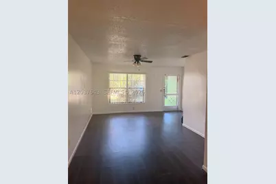 792 Lantern Tree #792, Wellington, FL 33414 - Photo 2