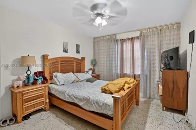 450 SW 9th, Miami, FL 33130 - Photo 12
