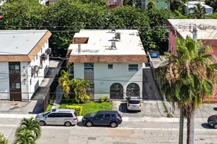 450 SW 9th, Miami, FL 33130 - Photo 24
