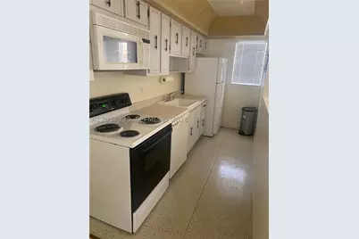 415 NE 2nd #222, Hallandale Beach, FL 33009 - Photo 4