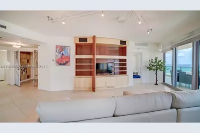 1455 Ocean #902, Miami Beach, FL 33139 - Photo 6