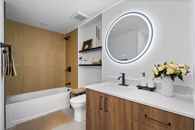 2479 NE 192nd #306, Miami, FL 33180 - Photo 10