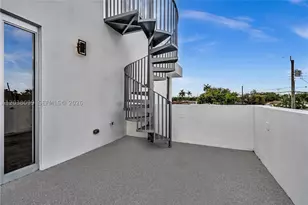 10755 SW 52nd, Miami, FL 33165 - Photo 10