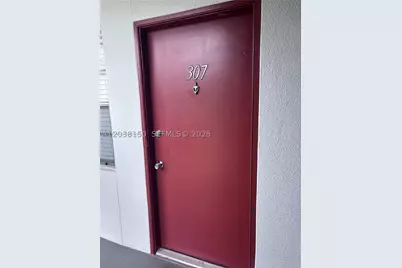 1301 SW 134th #307B, Pembroke Pines, FL 33027 - Photo 6