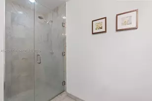 1050 Brickell, Miami, FL 33131 - Photo 22