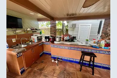 9601 SW 66th, Miami, FL 33173 - Photo 56