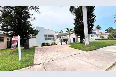 1031 Hollywood, Hollywood, FL 33019 - Photo 2