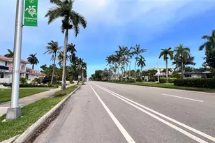 1031 Hollywood, Hollywood, FL 33019 - Photo 32