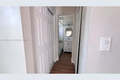 1031 Hollywood, Hollywood, FL 33019 - Photo 18