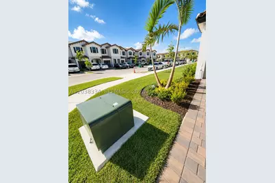 11935 SW 246th, Miami, FL 33032 - Photo 6