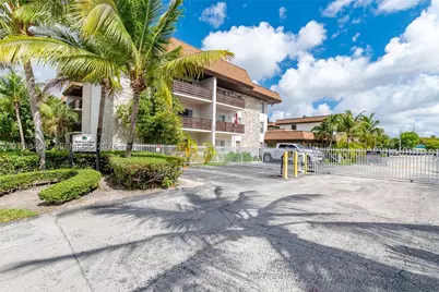 7483 SW 82nd #A206, Miami, FL 33143 - Photo 1