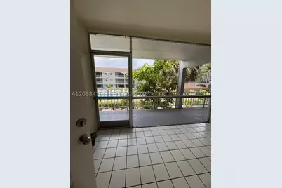 541 Blue Heron #215, Hallandale Beach, FL 33009 - Photo 18