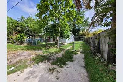 18000 SW 175th #18002, Miami, FL 33187 - Photo 10