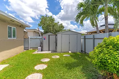 3510 SW 87th, Miami, FL 33165 - Photo 26