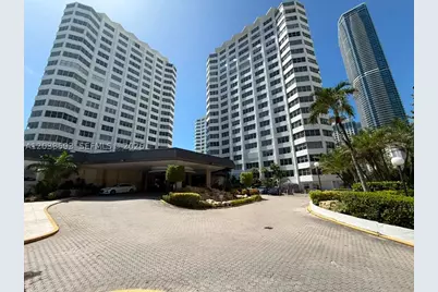 801 Brickell Bay #765, Miami, FL 33131 - Photo 1