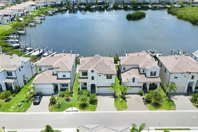 1112 Seagrape, Other Fl City, FL 33570 - Photo 6