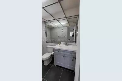 931 NE 199th #202-22, Miami, FL 33179 - Photo 14