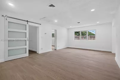 258 SW 8th, Dania Beach, FL 33004 - Photo 14