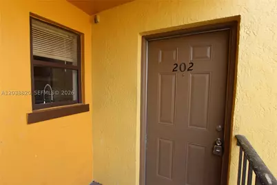 650 NW 114th #202, Sweetwater, FL 33172 - Photo 4