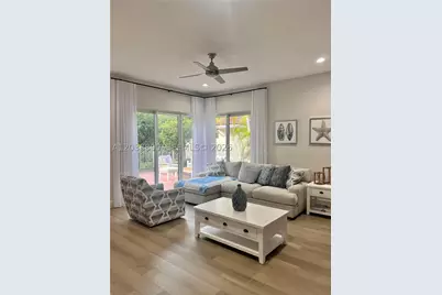1480 Sweetbay, Hollywood, FL 33019 - Photo 2