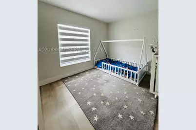 1480 Sweetbay, Hollywood, FL 33019 - Photo 12