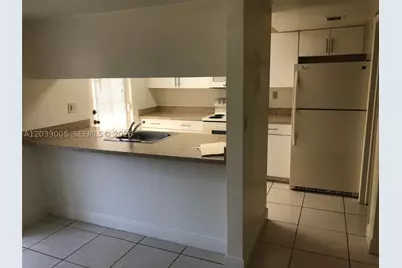 10808 N Kendall #Q-4, Miami, FL 33176 - Photo 12